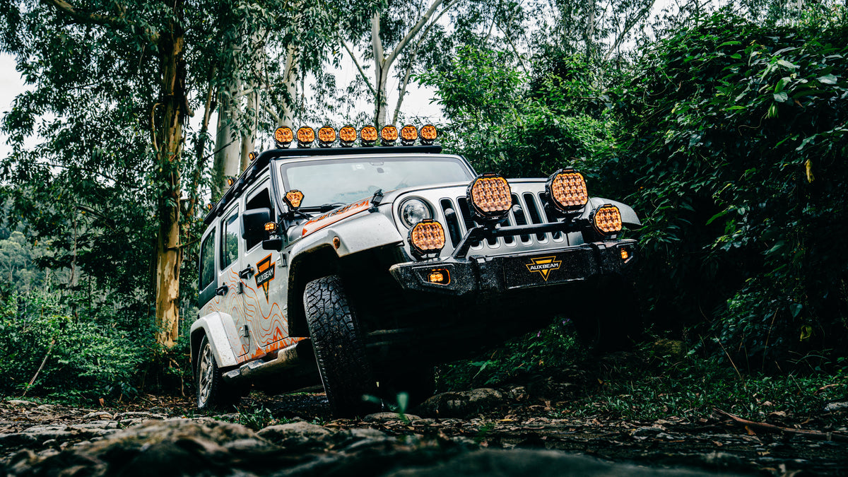 Auxbeam MASTER-T Series 7" Combo Beam Off-Road Lights Amber Backlight