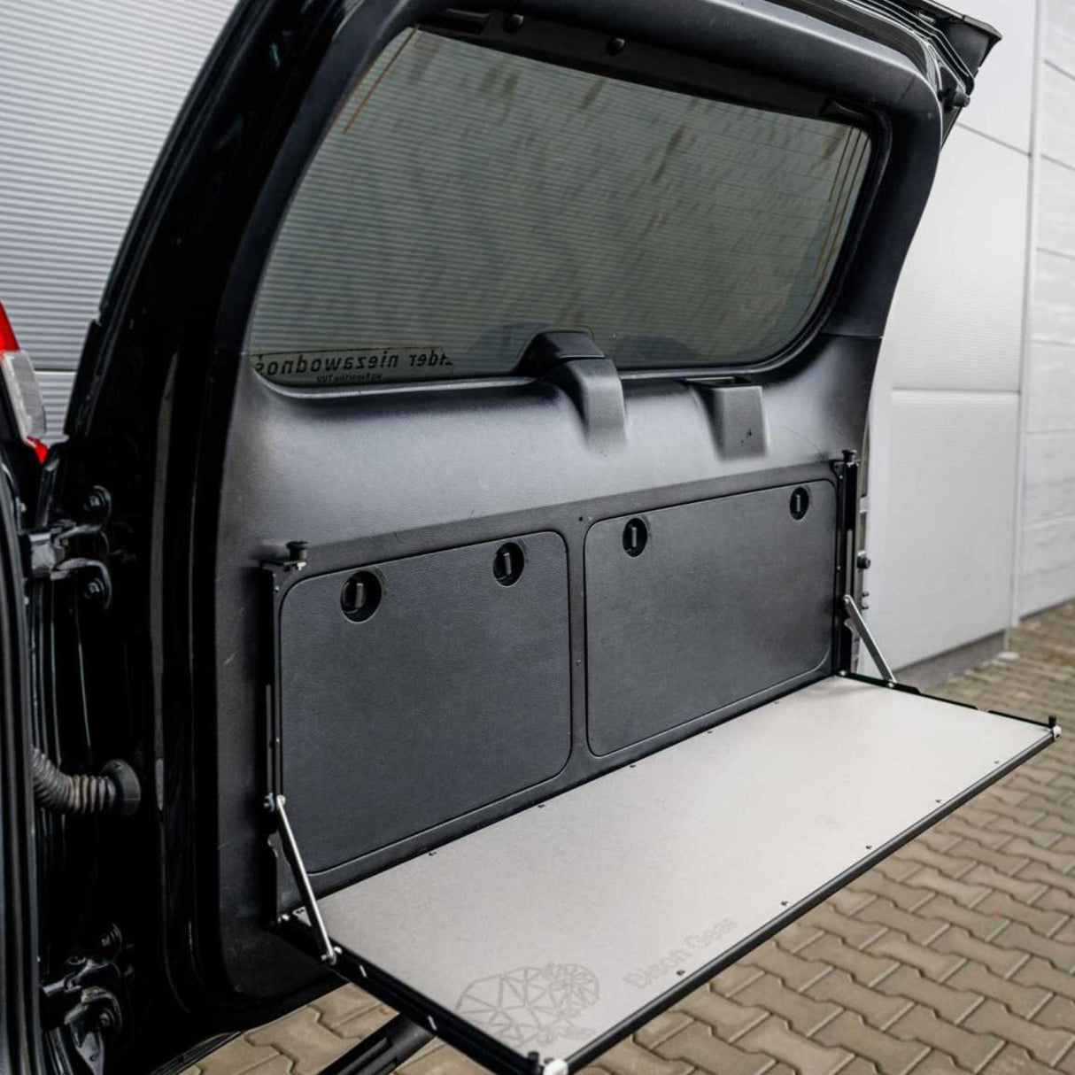 Drop-Down Tailgate Table - Lexus GX, TOYOTA FJ Cruiser, TOYOTA Land Cruiser Prado