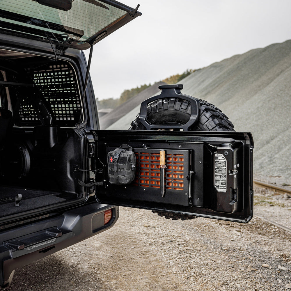 Drop Down Tailgate Table - JEEP Wrangler