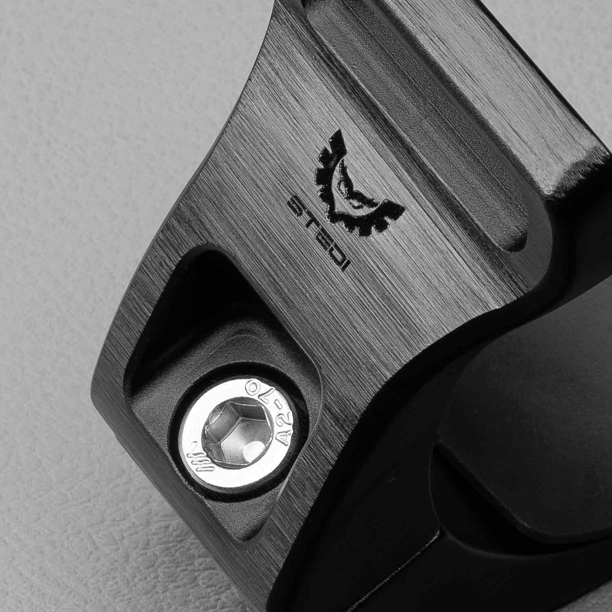 STEDI EVO Light Bar Clam Brackets Rove Overland