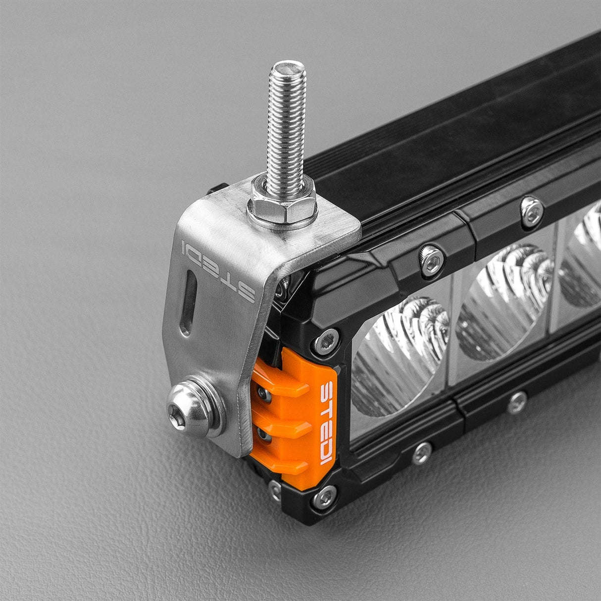 STEDI ST3301 Pro 7.5" 4 LED Work Light Rove Overland