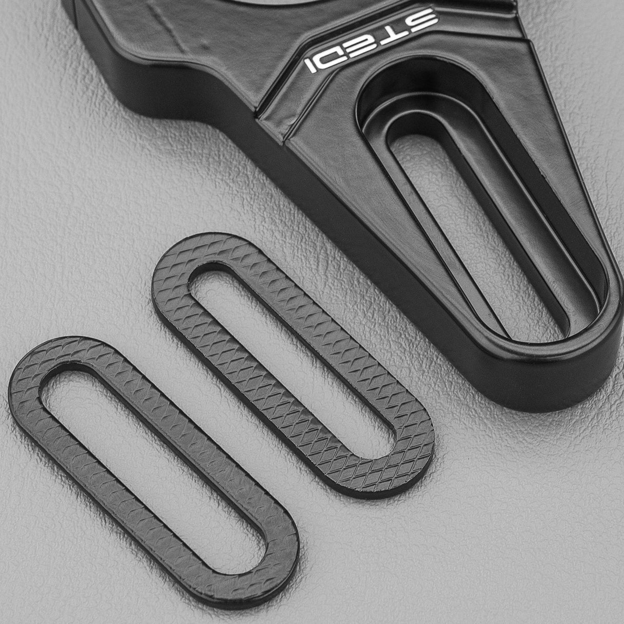 STEDI VICE Bull Bar Tube Clamps (Large) Rove Overland