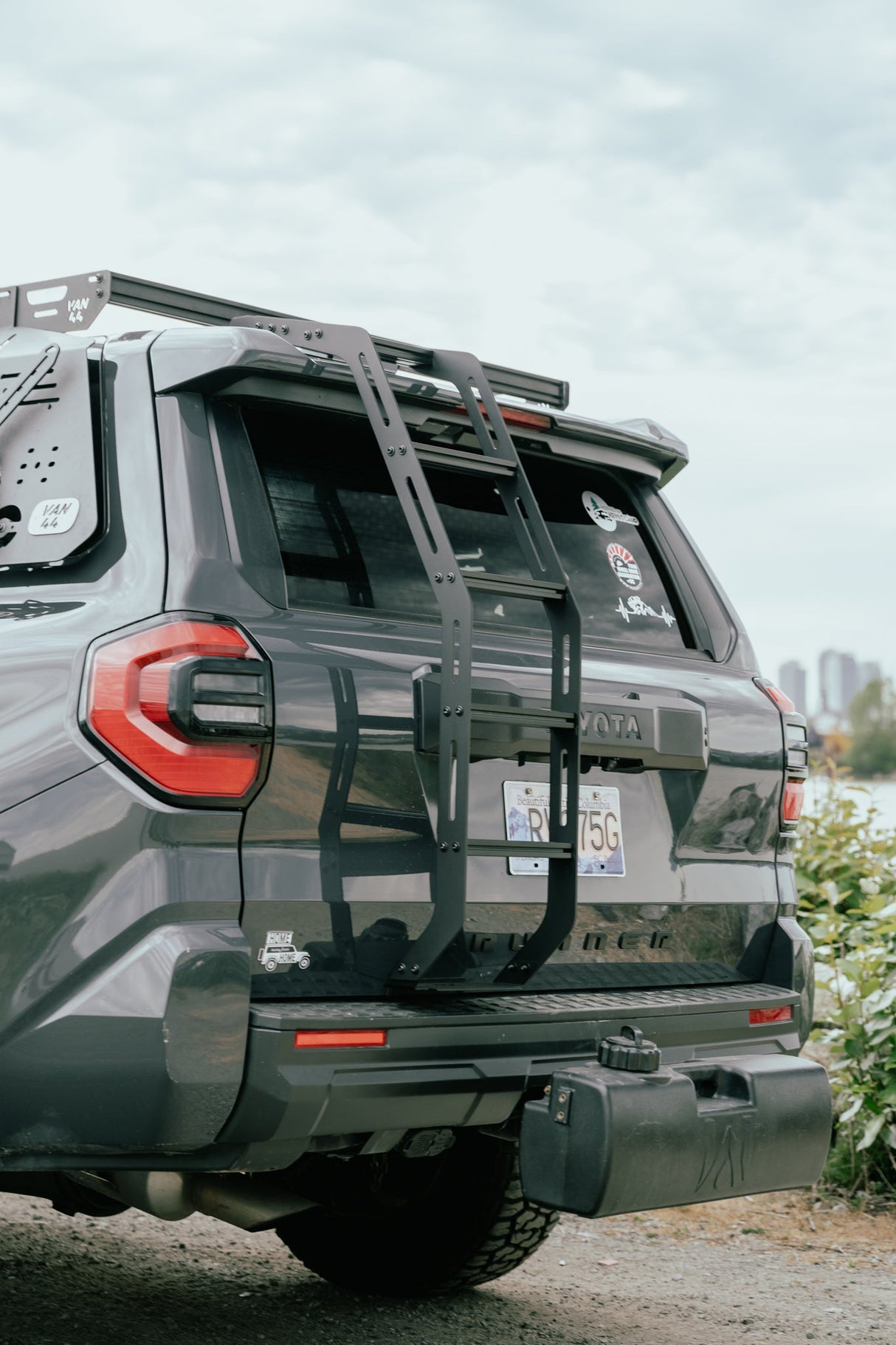 2025 Toyota 4Runner Hatch Ladder