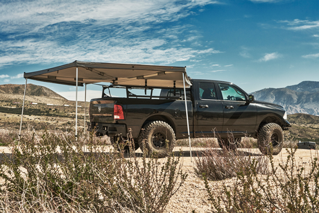 SKY RIDGE 270 AWNING PASSENGER SIDE WITH MOUNTNG BRACKETS Body Armor 4x4