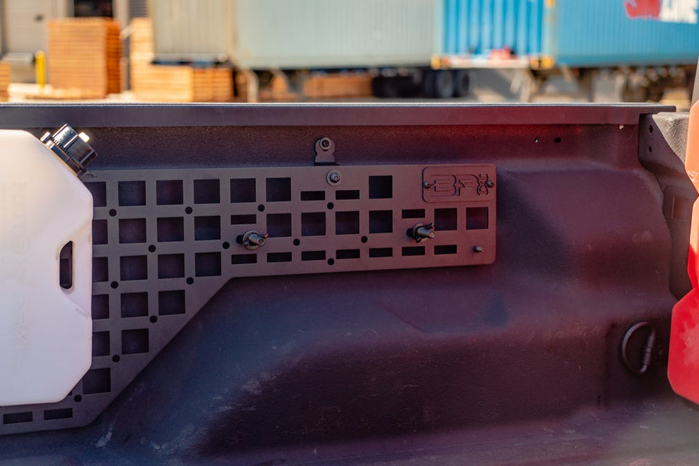 2019-2024 JEEP GLADIATOR JT BED SIDE MOLLE SYSTEM (SINGLE UNIT) Body Armor 4x4