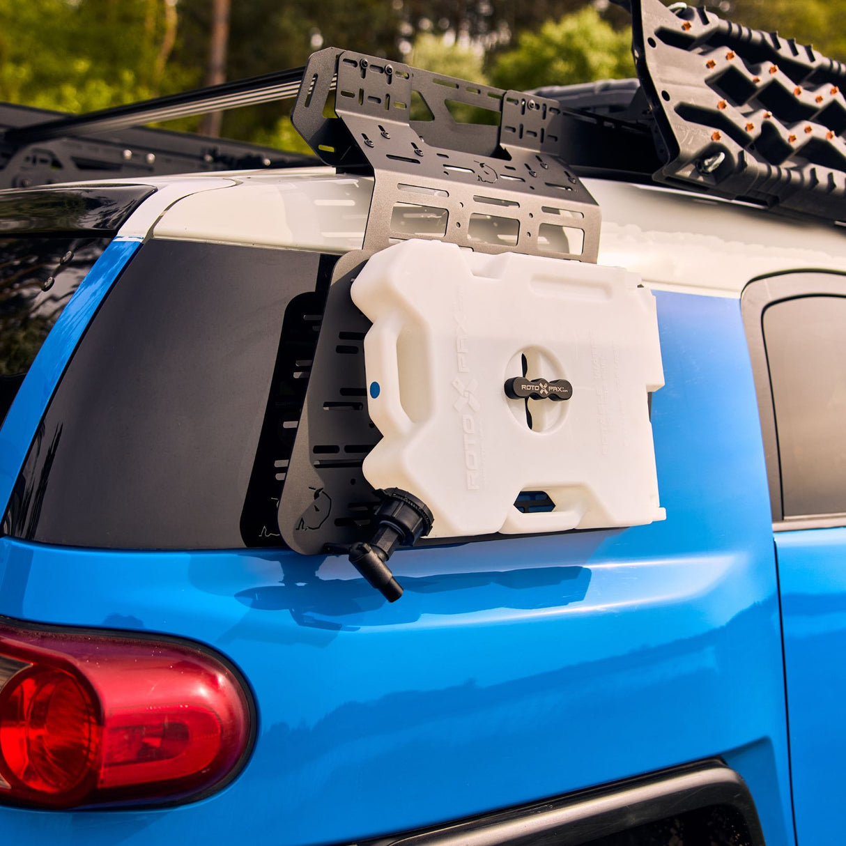 External MOLLE Panel - FJ Cruiser
