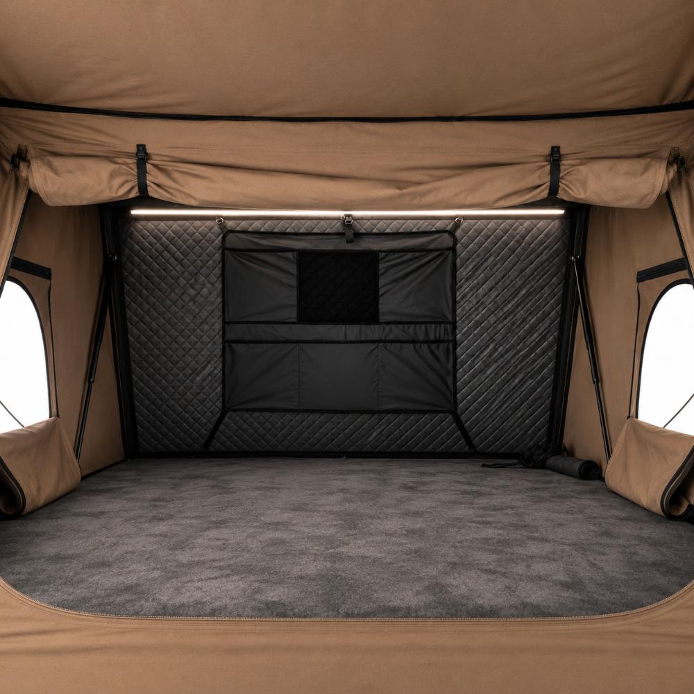 The GRIZZLY DEN 4 Person Tent