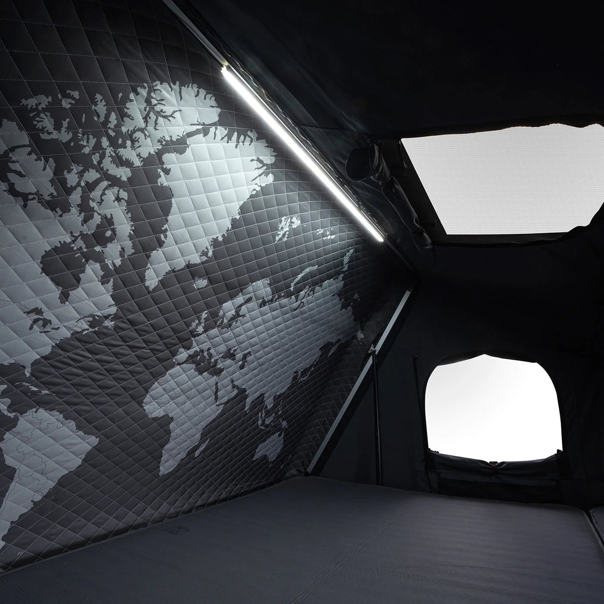 iKamper Skycamp DLX Roof Top Tent