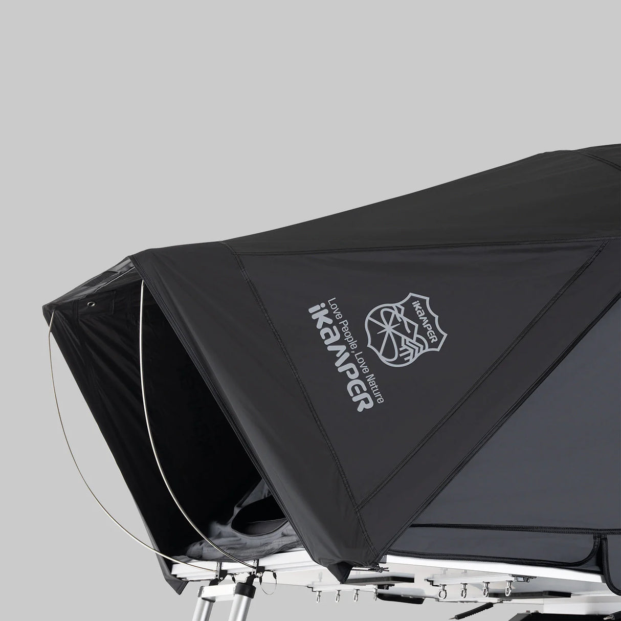 iKamper Skycamp DLX Roof Top Tent