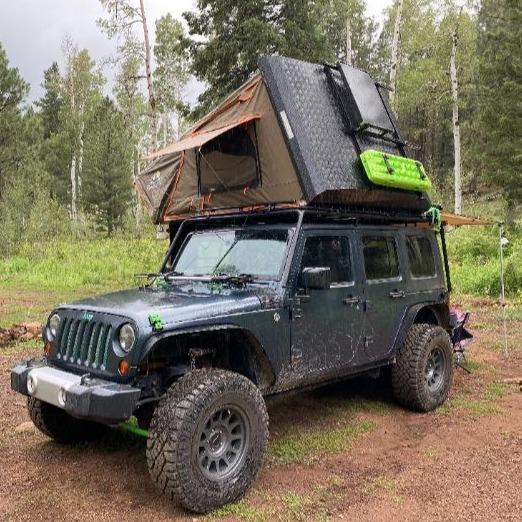 Tuff Stuff STEALTH Hardshell Rooftop Tent, Aluminum, 3-4 Person Tuff Stuff Overland