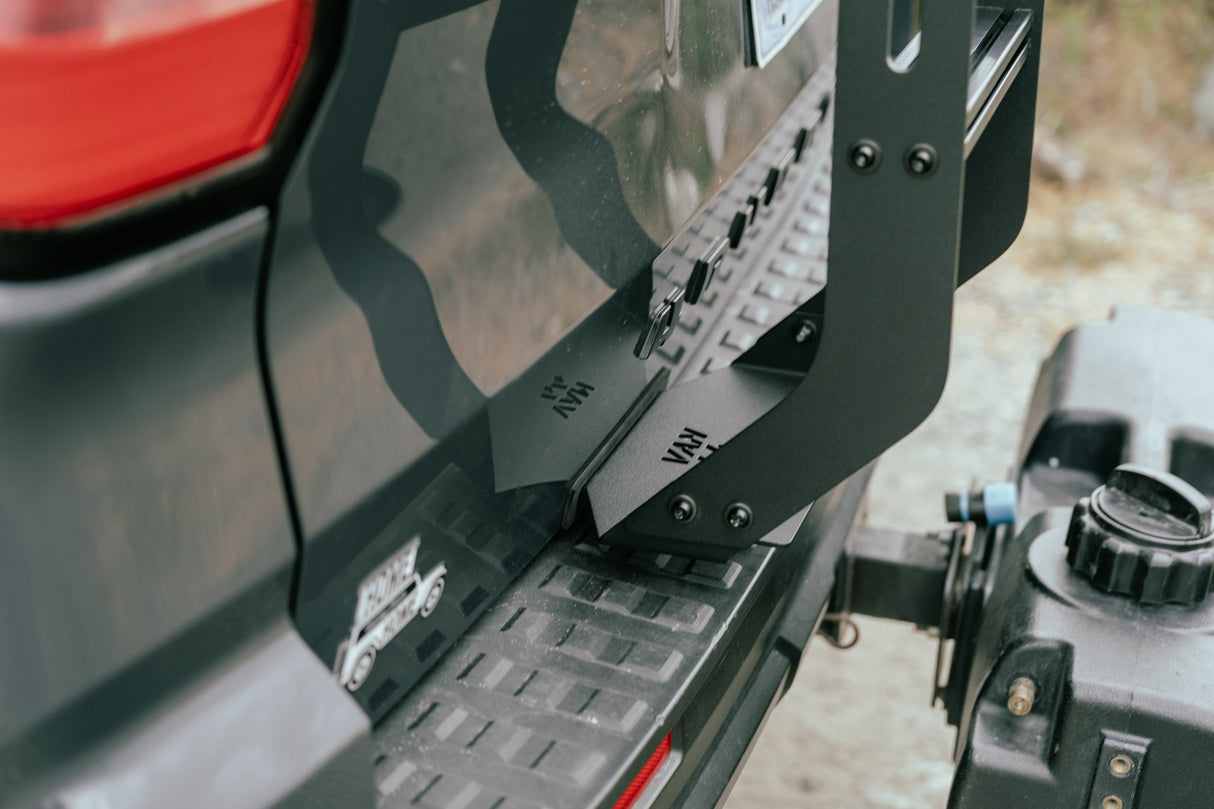 2025 Toyota 4Runner Hatch Ladder
