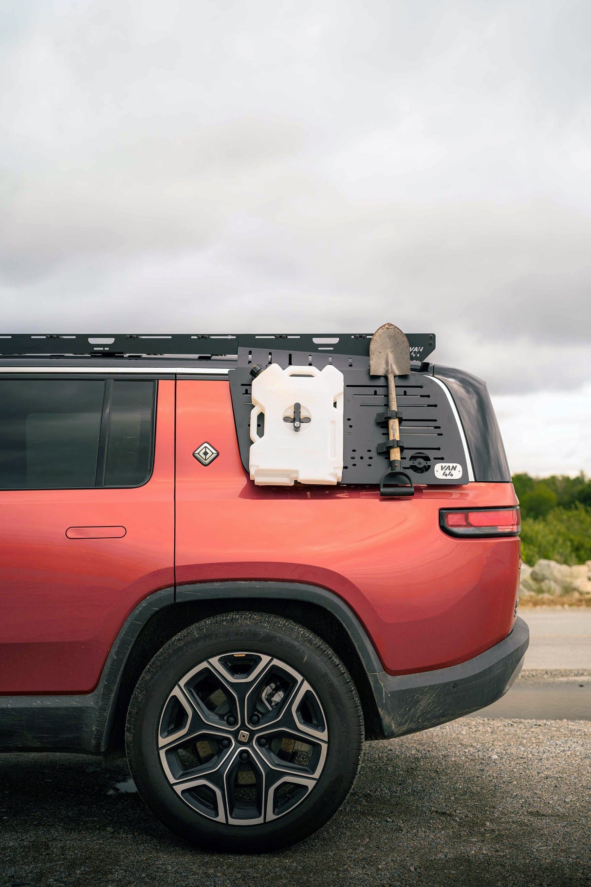 2022-2025 Rivian R1S Exterior Panels