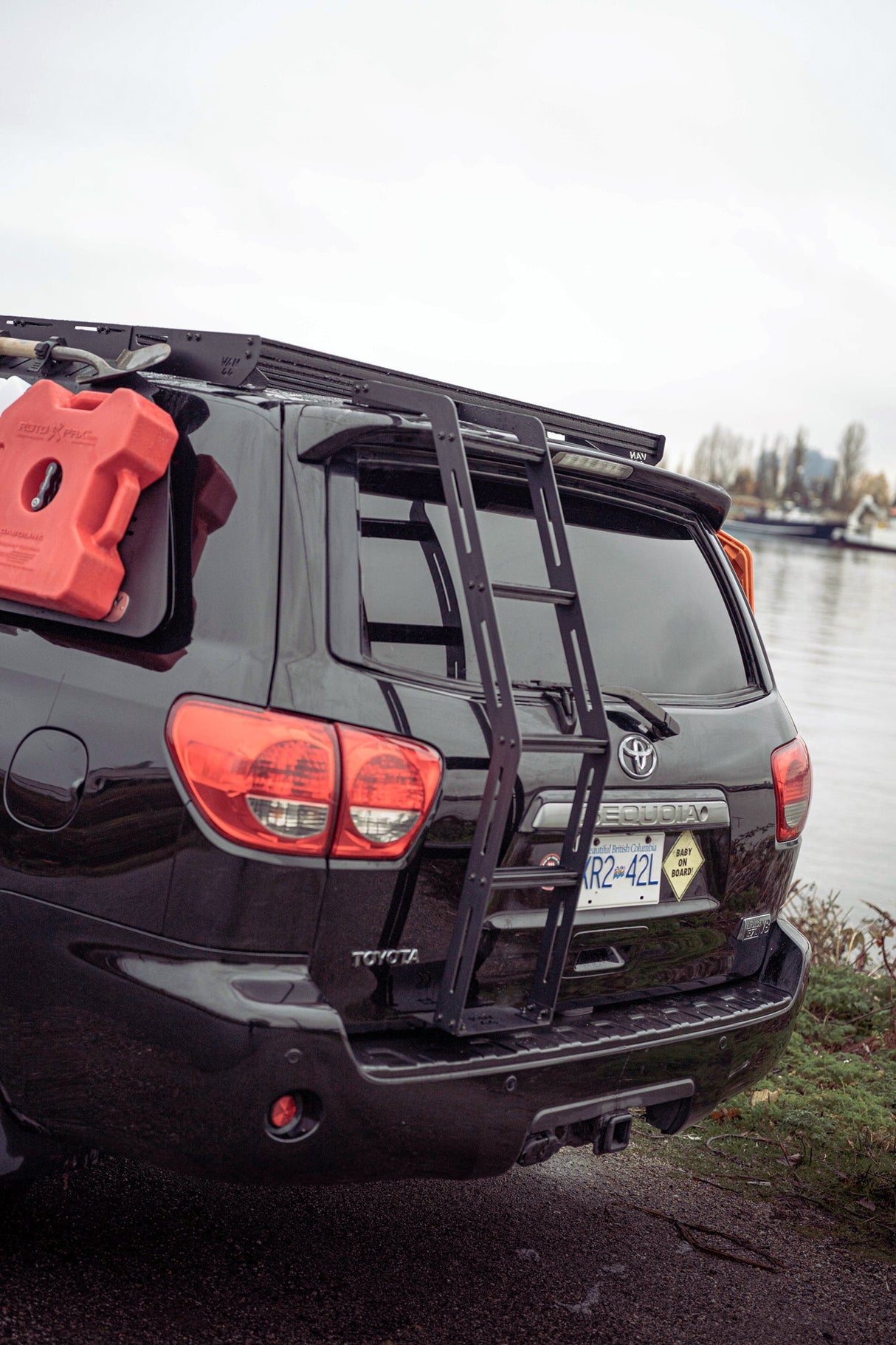 2008-2022 Toyota Sequoia Hatch Ladder